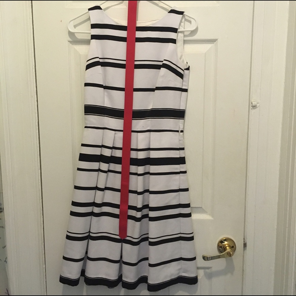 White House Black Market White and Black Striped Midi Dress